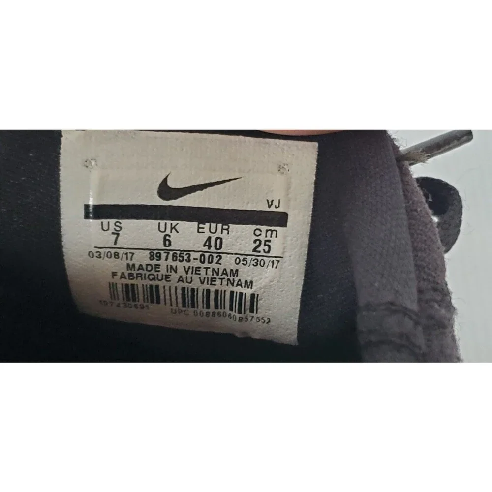 Nike Zoom Shift Mens Basketball Shoes Black Reflective Silver Size US 7 Sneakers